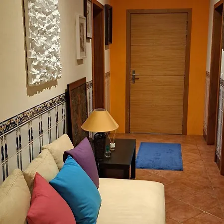 Alloggio in famiglia Em Casa Geminada Privada Com Wc Privativo Freamunde